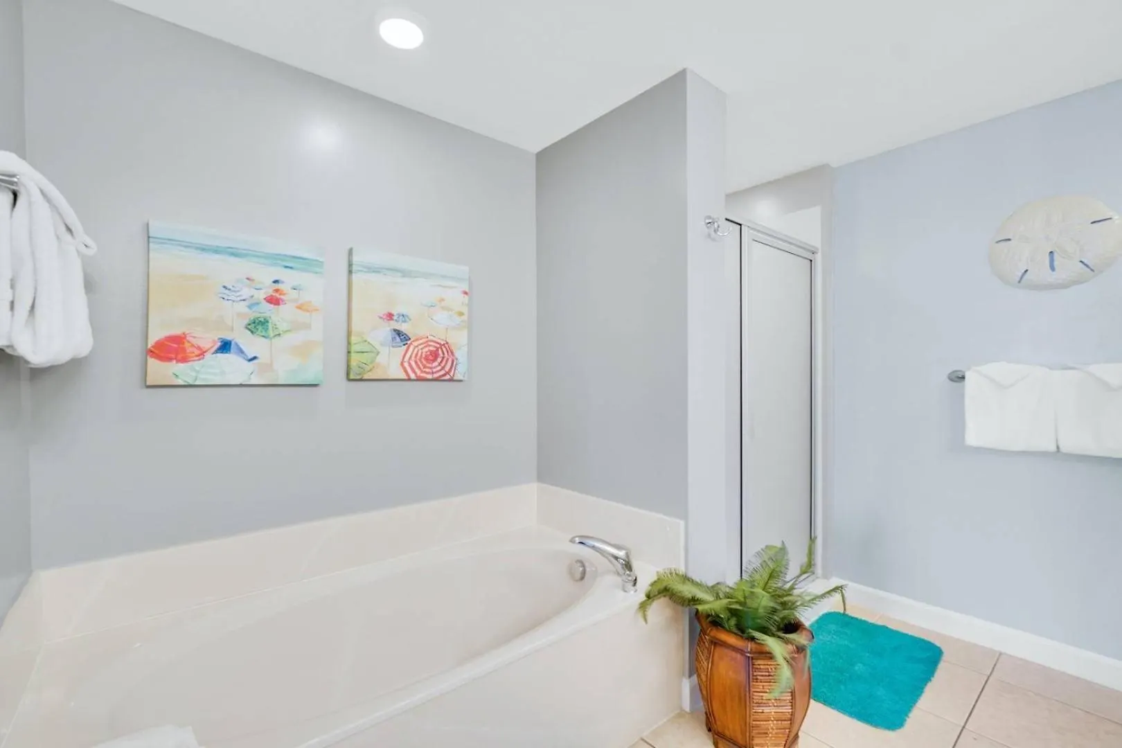 Oceanfront Penthouse Cornerunit 1950Sf With Beach Service Panama City Beach